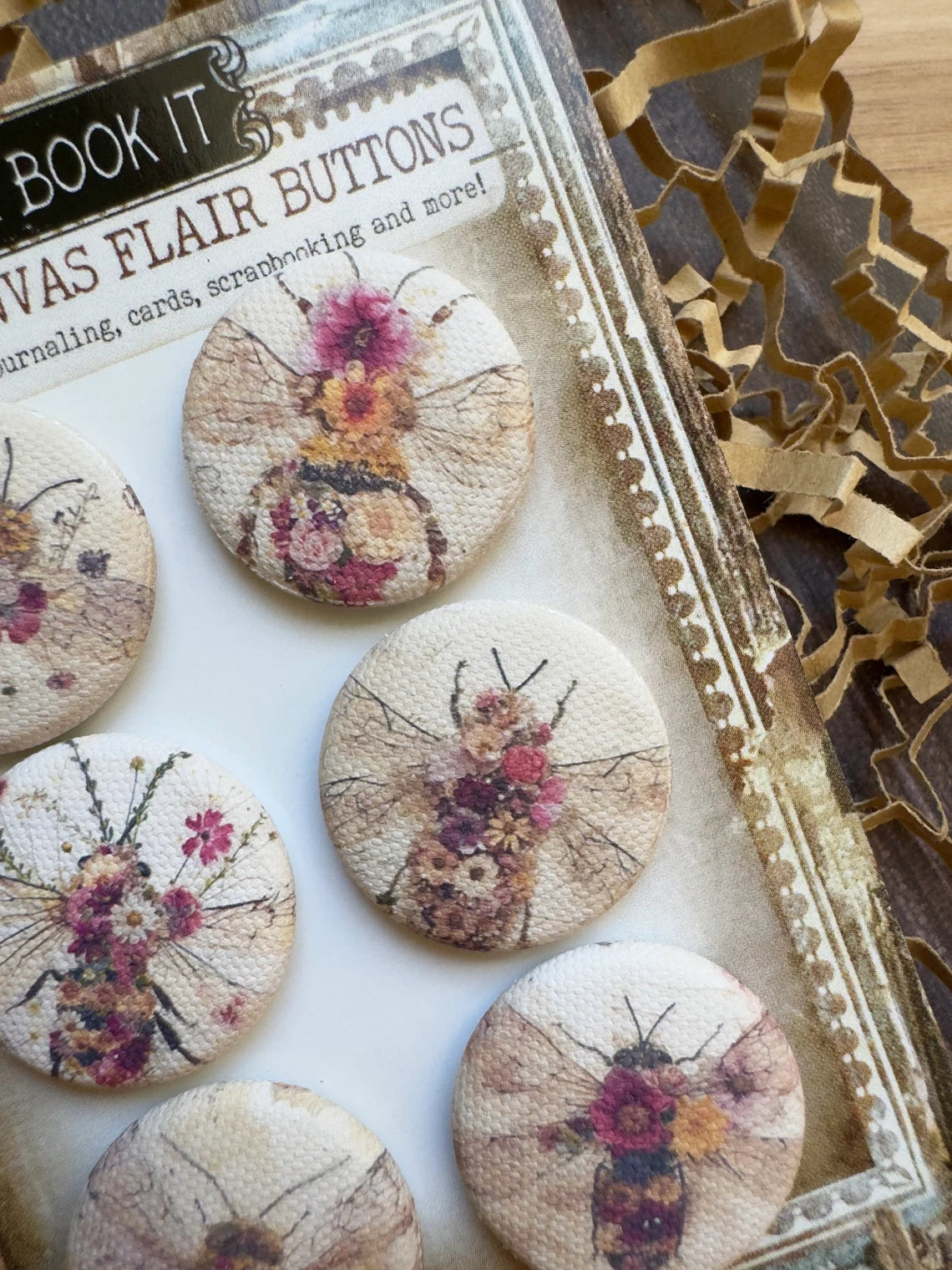 Vintage Floral Bee Canvas Flair Buttons